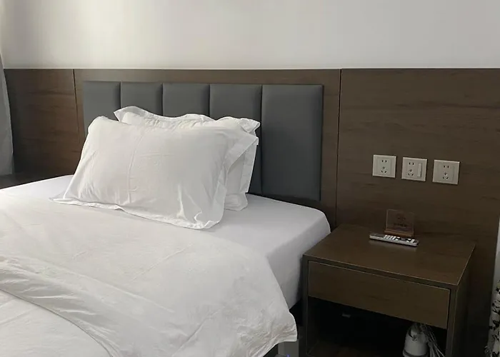 Shore 1 Spacious Smart 3c Apartment *