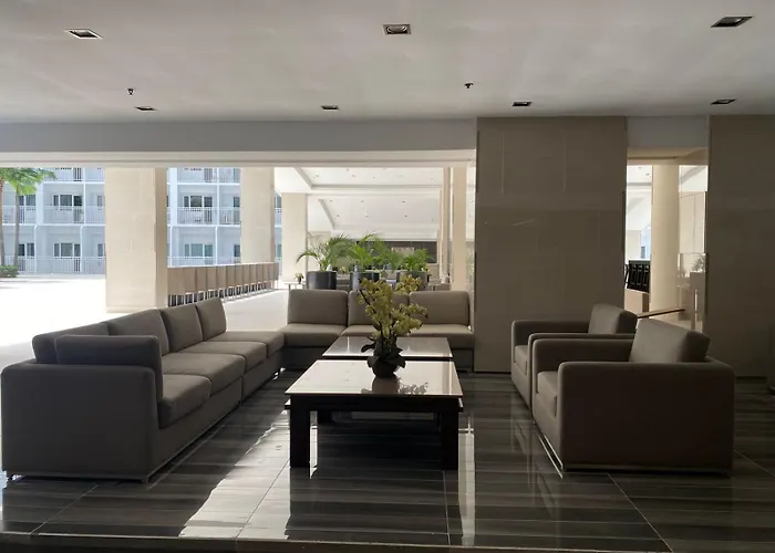 Shore 1 Spacious Smart 3c Apartment Manila